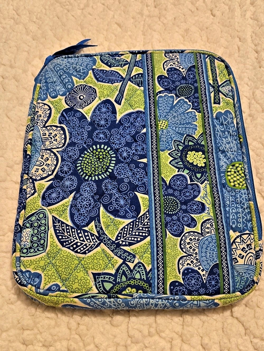 Vera Bradley Floral Tablet  Bag in Blue & Green